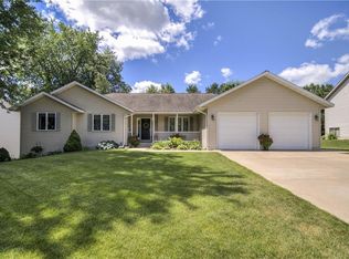 2214 Jingle Ct, Eau Claire, WI 54703