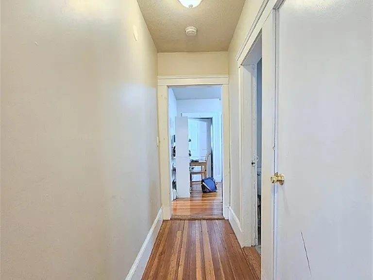 91 Frederick Ave #2 — Photo 6