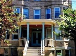 91 Pine St #3L, Montclair, NJ 07042