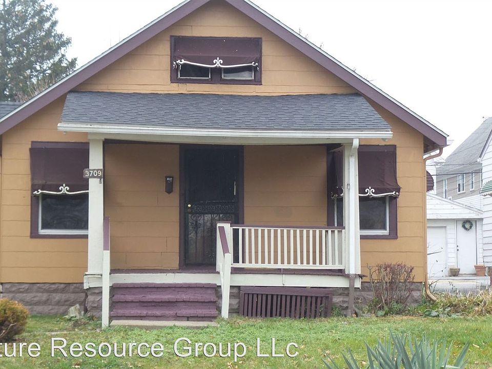 1st image of 3709 E 153rd St