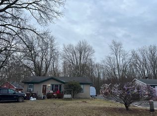 48601 Willis Rd, Belleville, MI 48111