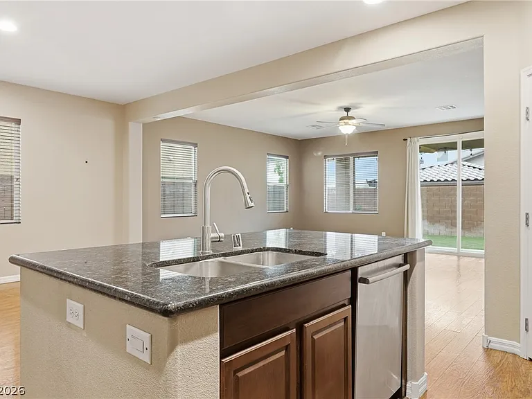 10441 Mount Washington Ave — Photo 8