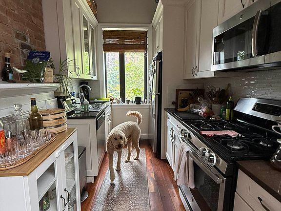 2nd image of 73 Carlton Ave #3