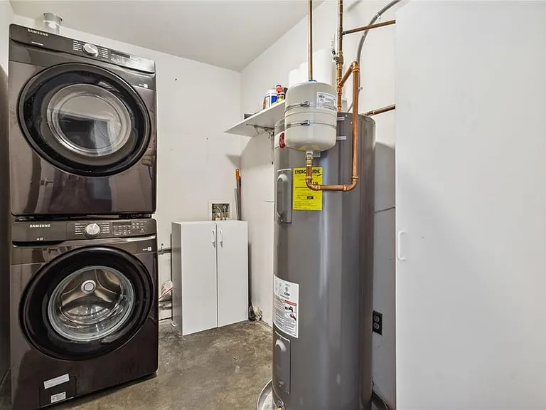 3235 Roswell Rd NE #821 — Photo 14