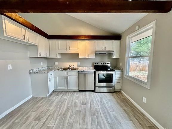 5th image of 6309 S 25th St
