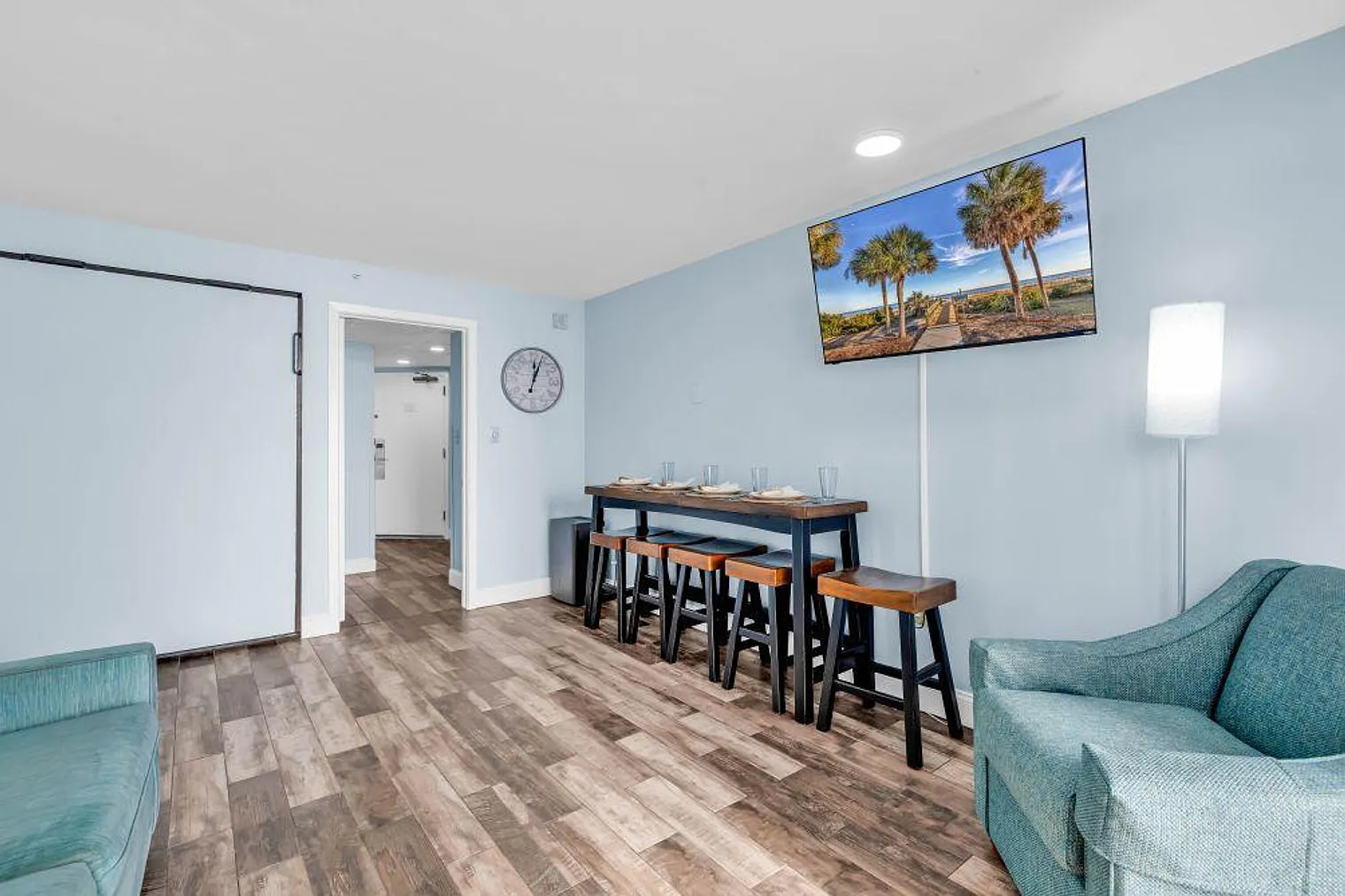 1 bed, 1.0 bath, 548 sqft, $2,816 — Photo 4