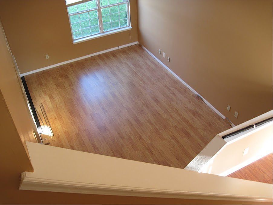 1st image of 4909 Pembridge Dr