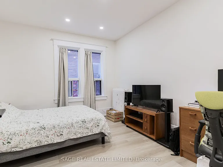 37 Rusholme Rd #MAIN — Photo 20