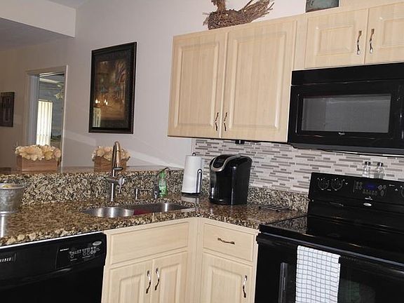 4th image of 59 Pine Forest Dr