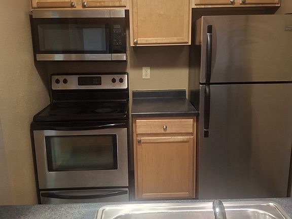 2nd image of 2430 Independence Ln Unit 103