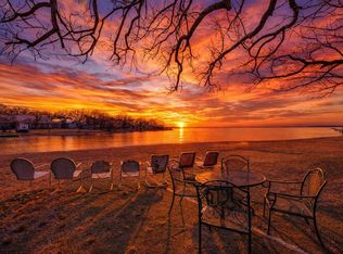 310 N Chaparral, Burnet, TX 78611