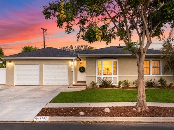 11182 Essex Dr, Los Alamitos, CA 90720