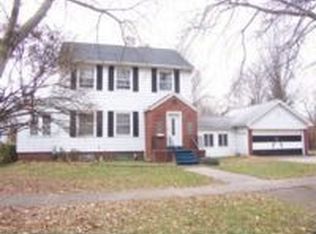825 Lincoln Ave, Adrian, MI 49221