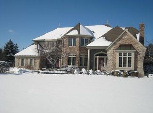 3485 Muirwood Dr, Brookfield, WI 53045