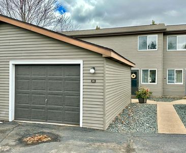 359 Odanah Ave APT 2B, New Richmond, WI, 54017