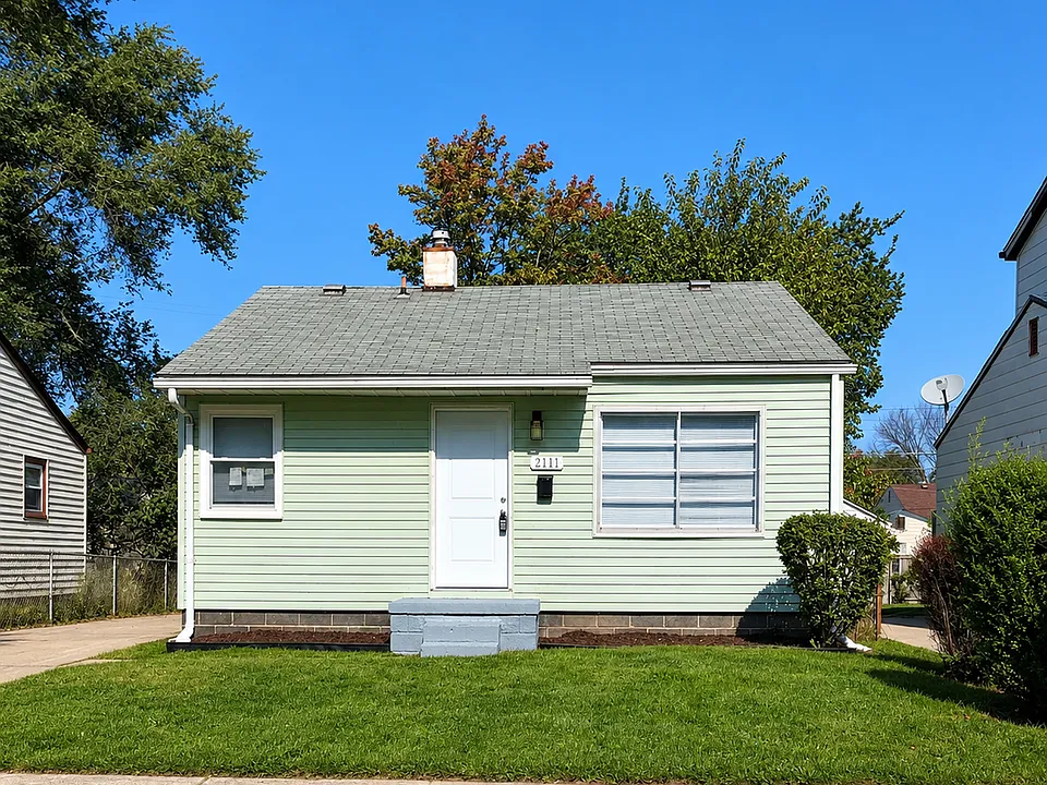 2111 Otis Ave