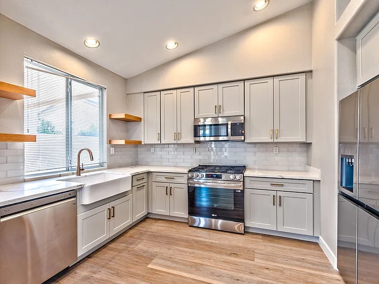 2317 Tilden Way — Photo 4
