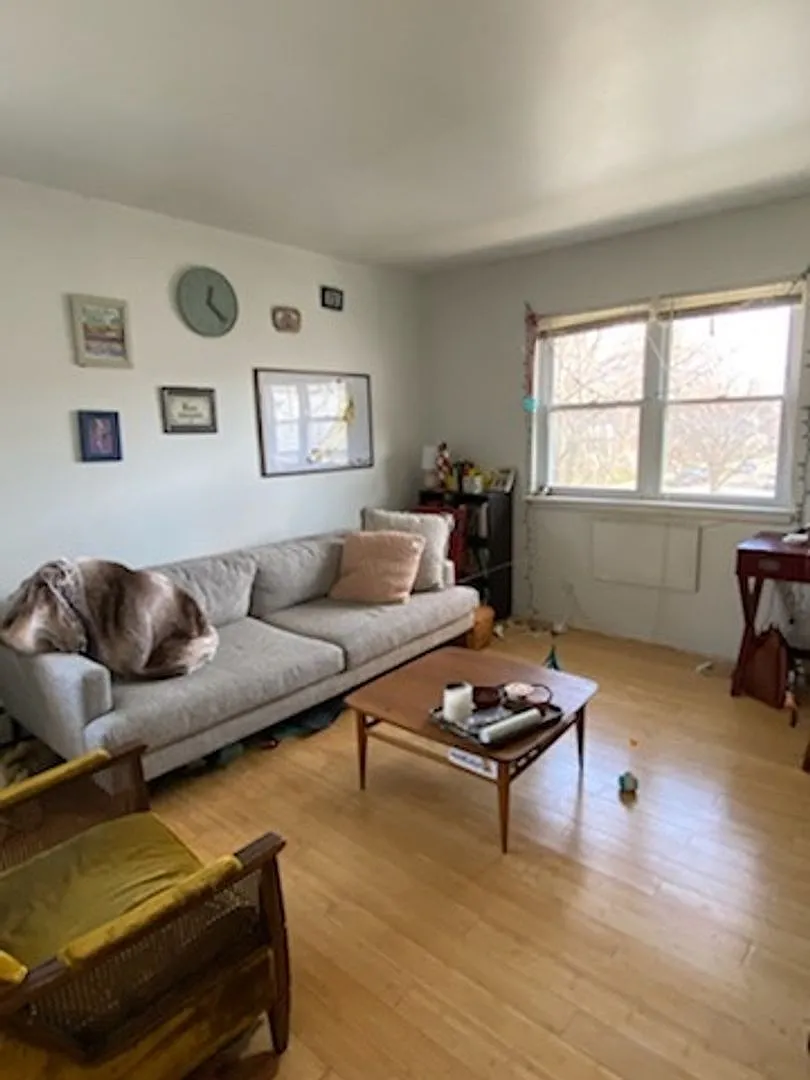 1004 Pleasant — Photo 1