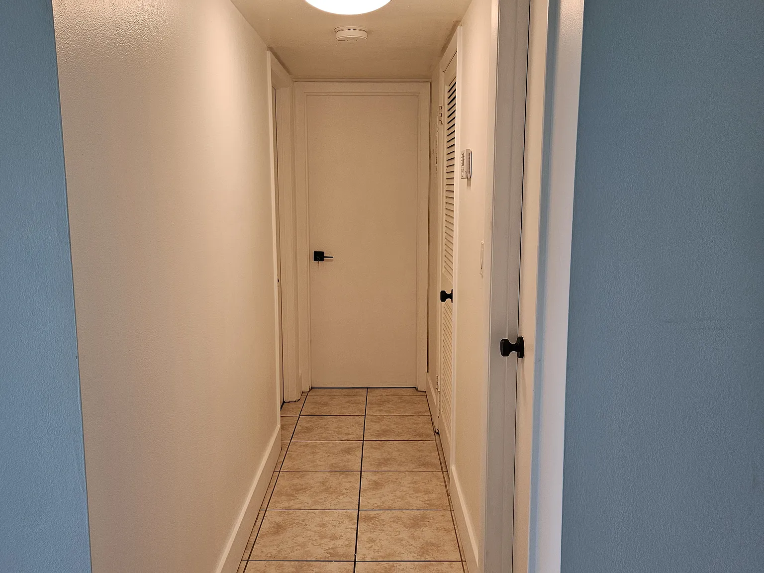 2 bed, 1192 sqft, $1,800 — Photo 1