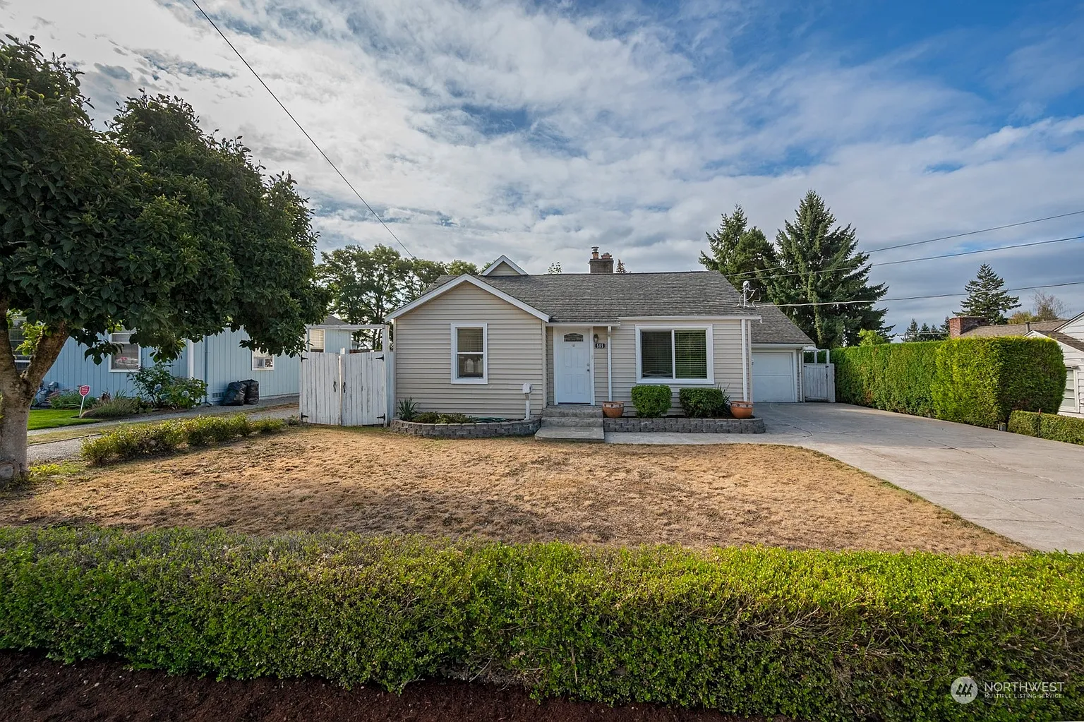 505 SW 136th Street photo 1