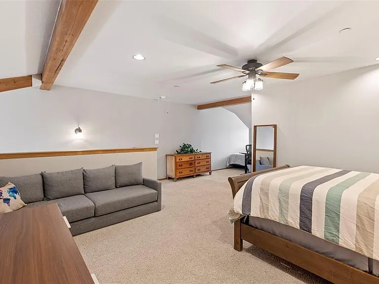 700 Lakepoint Dr #A10 — Photo 30