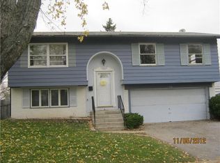 116 W Streamwood Blvd, Streamwood, IL