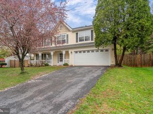 14714 Stratford Dr, Woodbridge, VA 22193