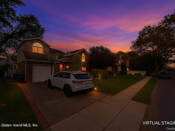 3rd image of 257 Locust Avenue