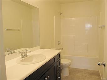 4th image of 7169 Stardust Ct