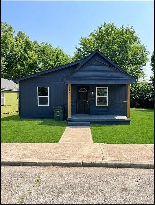 4 bed, 1500 sqft, $1,550 — Photo 1
