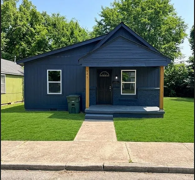 744 Baltimore St — Photo 1