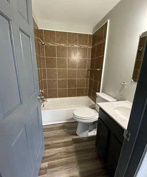 40 Pembleton Pl #1 — Photo 5