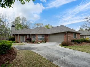 4184 Vestview Dr, Vestavia Hills, AL 35242
