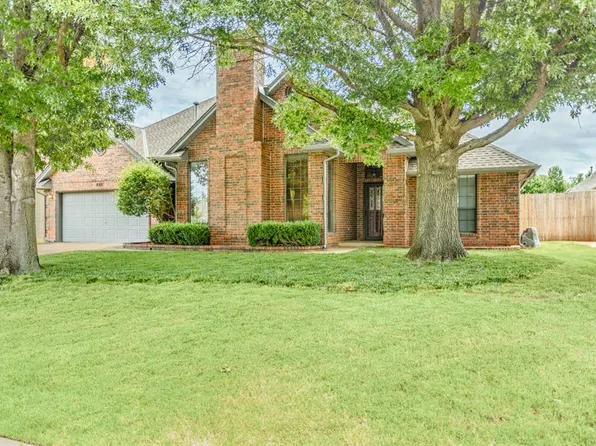 808 Julies Trl, Edmond, OK 73012