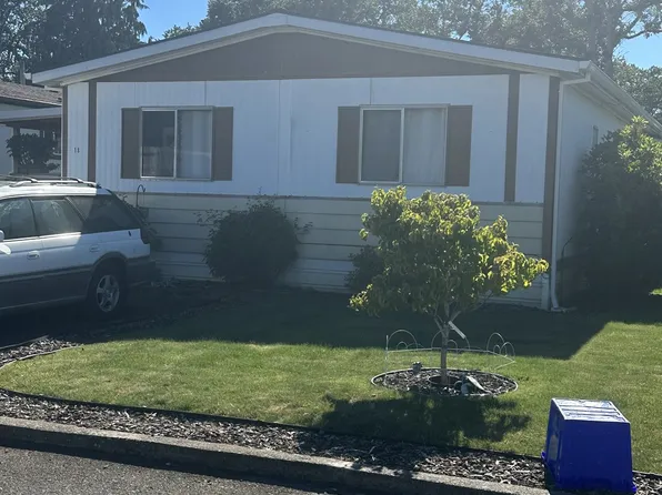 1267 Tucker Rd Unit 18, Hood River, OR 97031