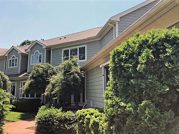 3rd image of 26 Eagle Dr