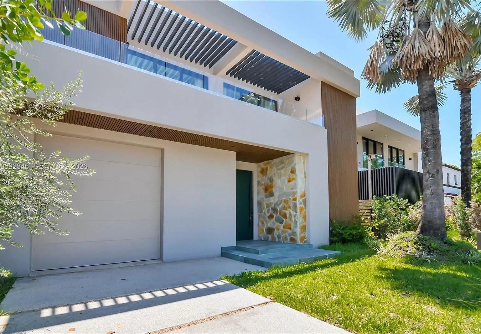 Brickell Estates — Photo 3