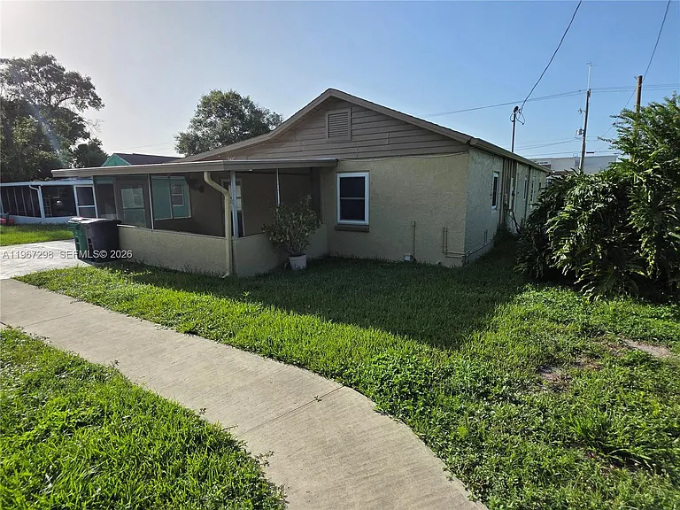 4321 Kirby Loop Rd — Photo 3