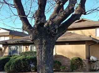 4549 Greenholme Dr APT 3, Sacramento, CA