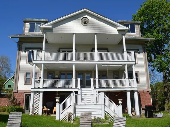 14 Main St APT 4, Wappingers Falls, NY 12590