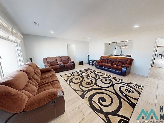 2nd image of 1102 Idaho Cir