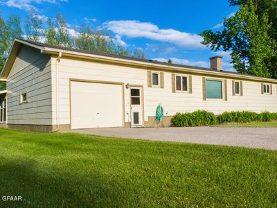 14734 62nd St NE, Grafton, ND, 58237