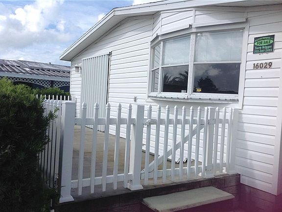 2nd image of 16029 SW Indianwood Cir