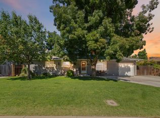5739 E Hampton Way, Fresno, CA 93727
