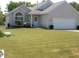 6575 Bellflower Trl, Traverse City, MI 49684