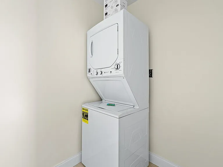 Washer/Dryer