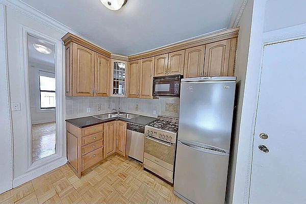 2nd image of 195 E 2nd St #16A