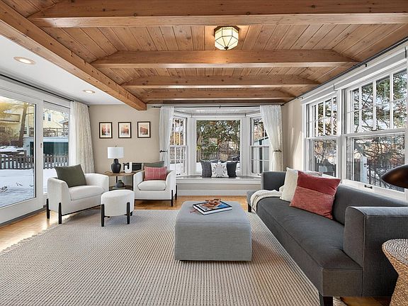 3rd image of 461 Cedar Lake Rd S