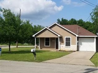 812 Barber Ave, Cleburne, TX 76031