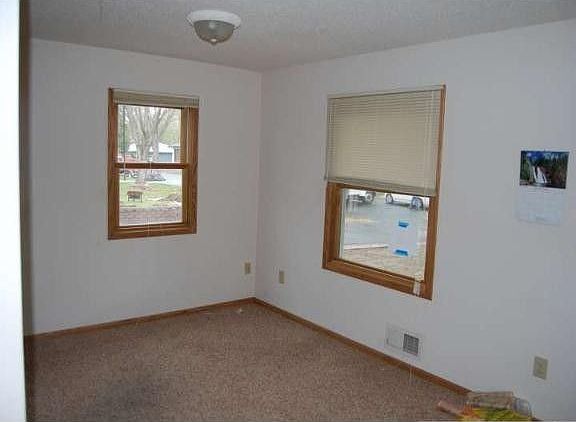 3rd image of 5817 Orchard Ave N